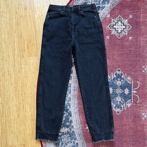 WE THE FREE High Rise Black Jeans Size 27